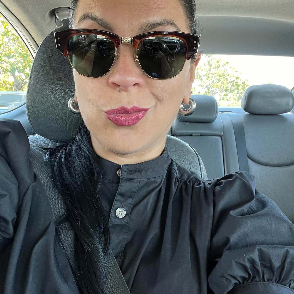 Meet your Posher, Caro